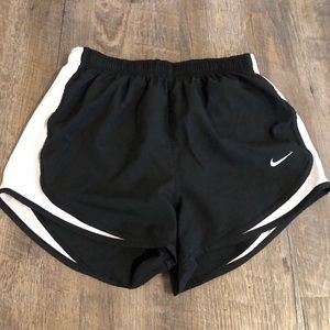 NIKE SHORTS✨